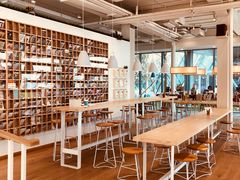 店内环境-猫的天空之城概念书店(北戴河蔚蓝海岸店)