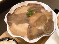 -左庭右院鲜牛肉火锅(浦江欢乐颂店)