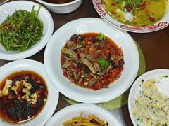 -椒香川流不息川菜馆(二七北路店)