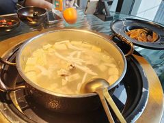 -凤园椰珍·臻品椰子鸡(保利时光里店)