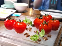 番茄脆菇沙拉-小大董·烤鸭(王府井apm店)