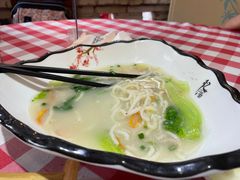 -龙桥私厨·姜花菊花过桥鱼·顺德菜(容桂店)