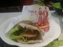 -一叶一世界·素食餐厅(锦华万达店)