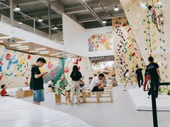-ROCKPLUS攀岩馆(环宇城店)