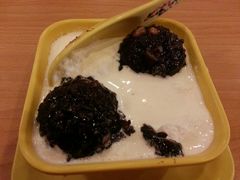 白雪黑糯米-满记甜品(日月光二店)
