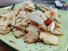 竹笋炒五花肉-晶采餐厅(仁化丹霞山店)