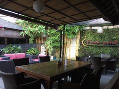 -Pundi Pundi Restaurant