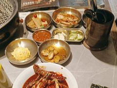-草家酱蟹炭火烤肉店(珲春南路一店)