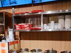 -护国寺小吃店(红莲南路店)