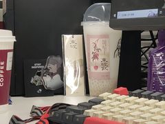 -喜茶(上海泰禾大厦店)
