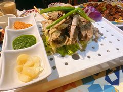 草原手抓羊肉-清真·古丽花儿·新疆美食(河南路店)