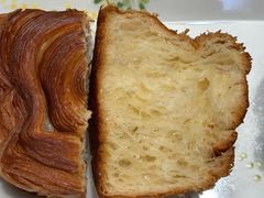 -VERIE BAKEHOUSE
