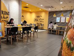 -麦当劳(民盈·国贸城店)