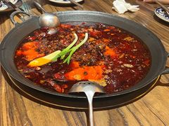 -旧街市鲜货老火锅(大光路店)