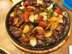 -老东镇啤酒屋海鲜加工·蒸汽海鲜·海鲜烧烤(台东店)