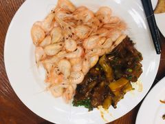 -山明水秀大饭店