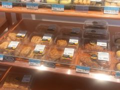 -沃尔玛(前山店)
