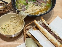 -河间驴肉火烧(联盛广场B区店)