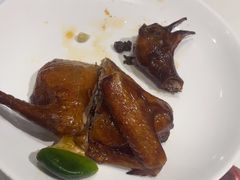 -粤小馆(天安云谷店)
