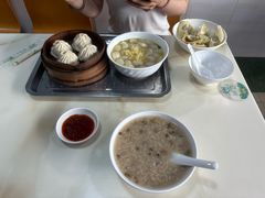 -绿杨馄饨临顿路店