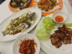 -粤盛海鲜平价店(洛溪食街店)