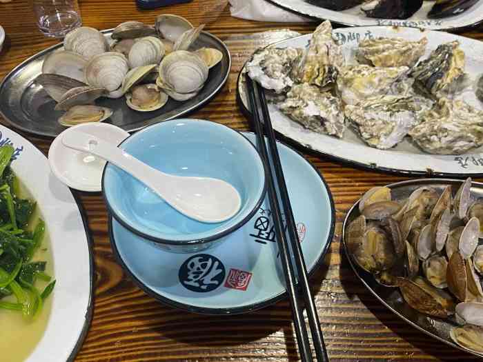 老伯蟹脚店-"几年前来吃过,那时候听说就是网红店,这段.