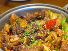 炕锅牛腩-青海名吃尕张娃非遗烤肉(海湖总店)