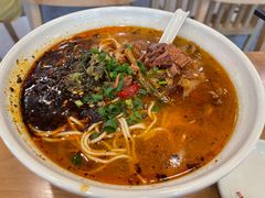 -佬钱湾仔(衣裳街店)