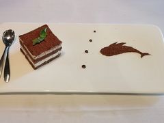 -GreyWhale灰鲸餐厅(武汉国际广场店)