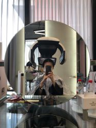 -ON STAR SALON
