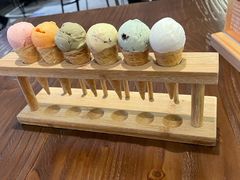 迷你冰淇淋拼盘-ALLORA意大利餐厅(丰盛里店)
