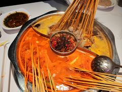 -佰人王串串香火锅(洋珠巷店)