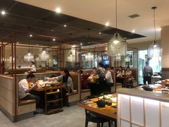 大堂-德香苑脆皮烤鸭·经典(爱融荟城店)