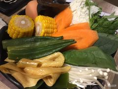 -呷哺呷哺(哈尔滨红博购物广场店)