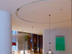 -涨巢·潮玩水疗局