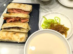-高玛纳驴肉火烧(一世界店)