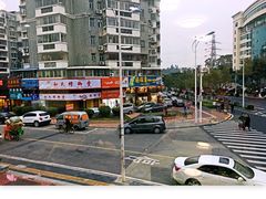 景观位-鑫悦楼煎蟹·16年海鲜大排档
