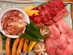 -炼火烤肉店