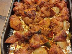 -老东镇啤酒屋海鲜加工·蒸汽海鲜·海鲜烧烤(台东店)