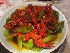 -沪小胖小龙虾(淮海中路旗舰店)