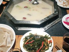 -佬土鹅肠火锅(扬中步行街店)