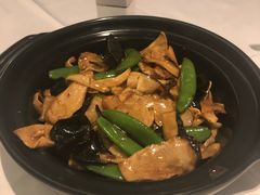 鲍汁菌菇煲-上海小南国(世博源店)