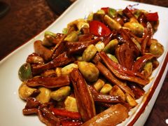 -吴记酱骨炖菜馆(西大直街店)