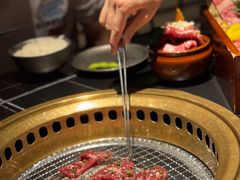 -山川小町·极番烧肉(新地假日广场店)