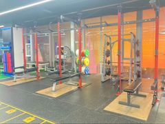 -懒人Club运动健身·运动康复·私教(卓越时代广场店)