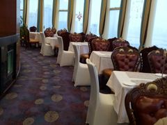 -东方豪景花园酒店·怡景旋转餐厅