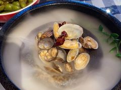 -雪熊哈尔滨烧烤·精酿啤酒·砂锅(中央胜境店)