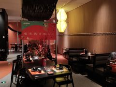 大堂-羽鸽集·乳鸽专门店·地道顺德菜(岭南站店)