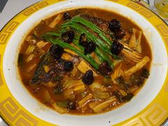 葱烧鱼头（半只）-热河食府(中山路店)