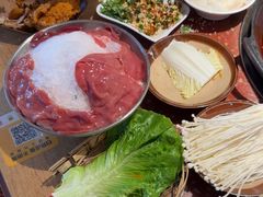 -赵美丽·重庆社区火锅·直营店(火车东站·中豪国际店)